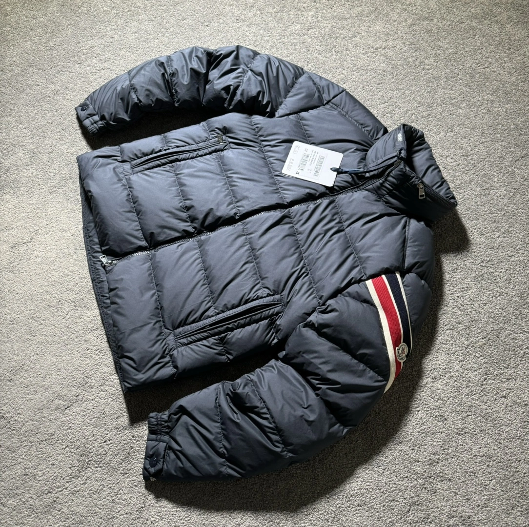 wg.luxury -- 7o9385r Down jacket 80 goose down NFC 200g embroidery item:E-F110K2127F